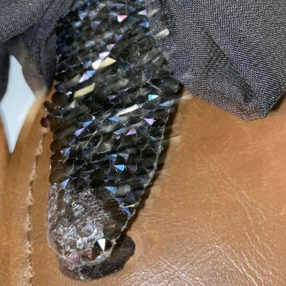 Material Girl Bow Sandals - Picture 5 of 11